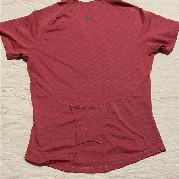 Lululemon Burgundy Short Sleeve Women's Top - Picture 3 of 6